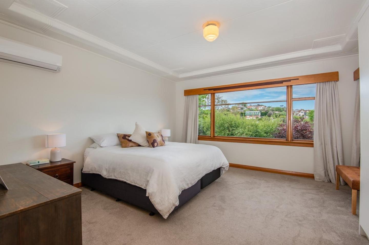 Stunning Family Home In Andersons Bay Dunedin Exterior photo